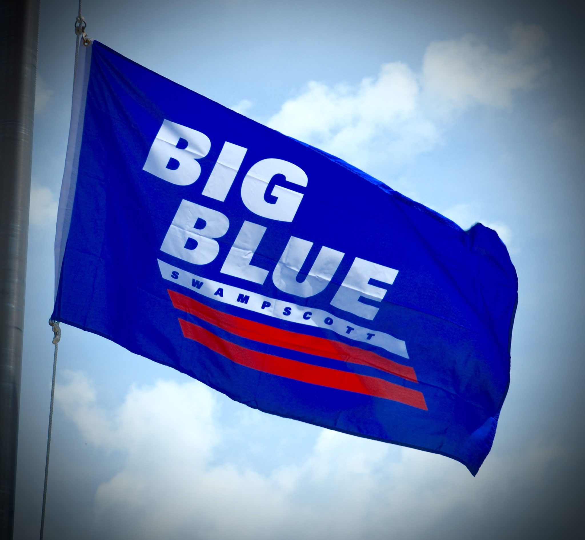 A flag that says Big Blue Swampscott